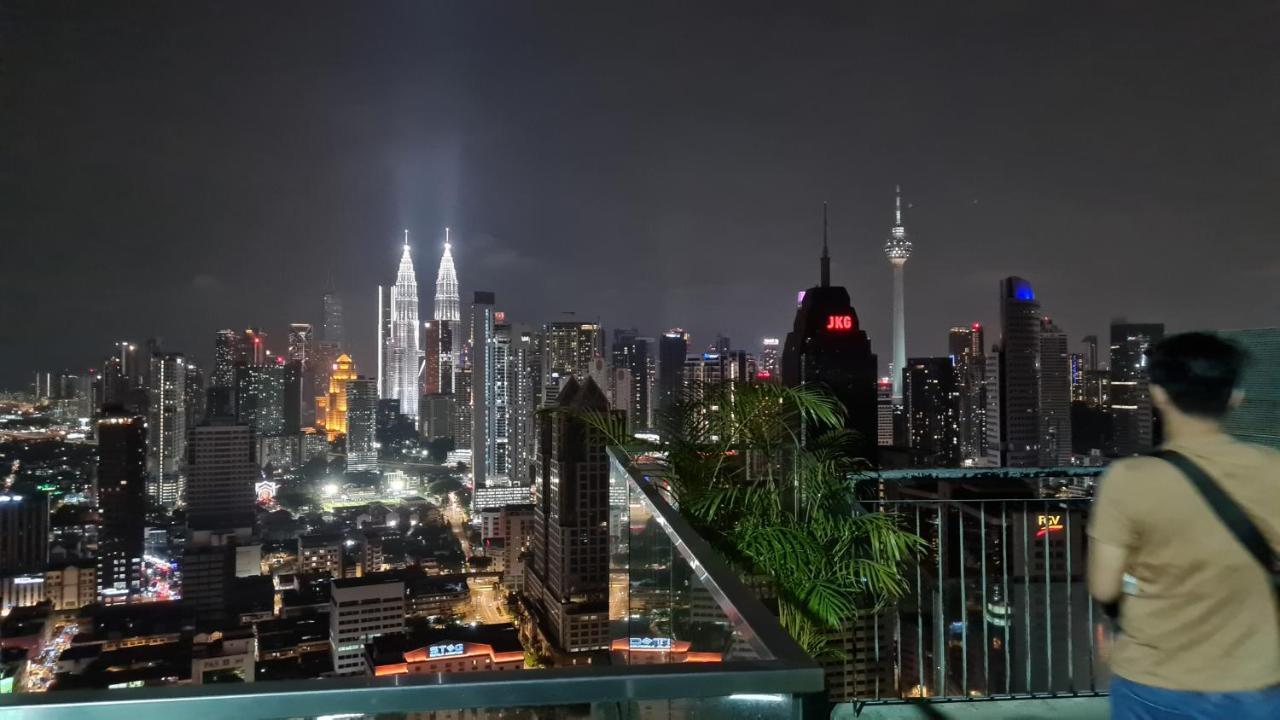 Apartemen At Regalia Sky Pool Kuala Lumpur